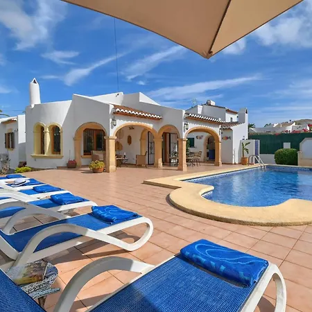 Arearea Villa *